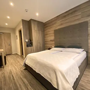 Stadthotel Amburgo