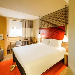 Ibis Hotel
